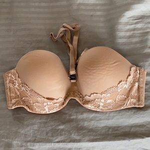 BRAND NEW 34D VS Strapless Bra (straps included)